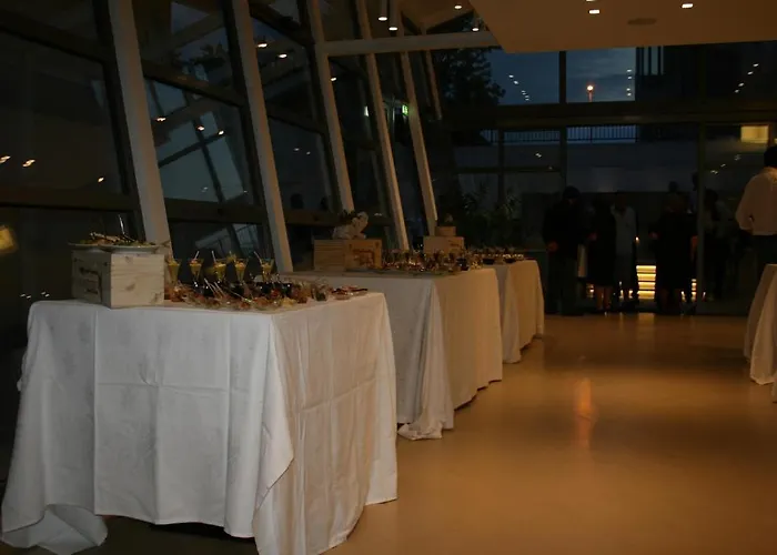 Hotel Corona Отель