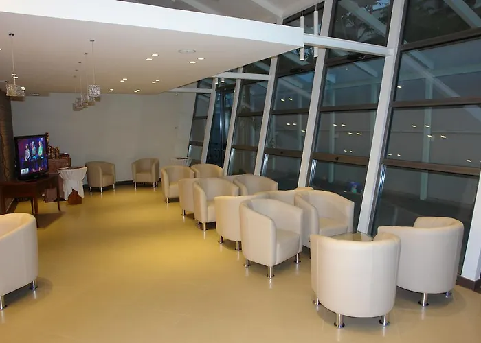 Hotel Corona 3* Сан-Джованни-Ротондо