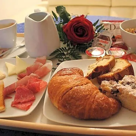 Hotel Corona Hotel 3*