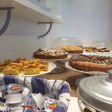 Hotel Corona Hotell 3*