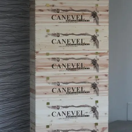 Hotell Hotel Corona 3*