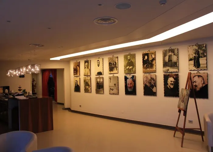 Hotel Corona 3* Сан-Джованни-Ротондо