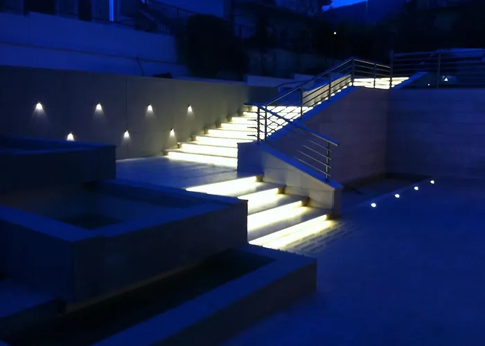 Отель Hotel Corona 3*